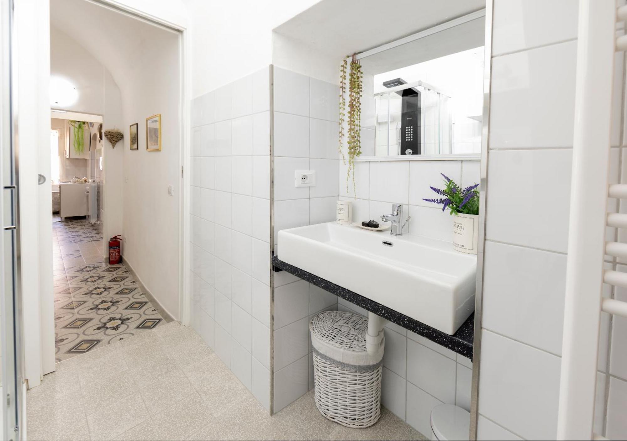 Menotti Holiday House Санремо Екстер'єр фото